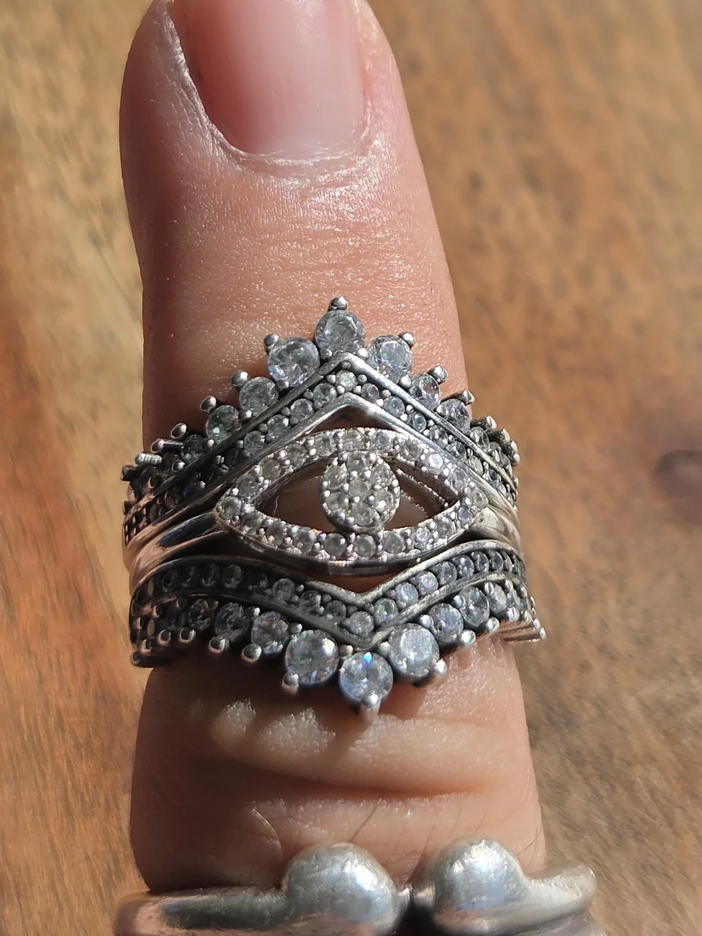 N/A elegant pandora